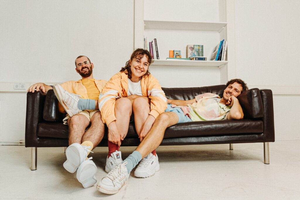 Gruppenbild von OK.DANKE.TSCHÜSS, 3 Personen